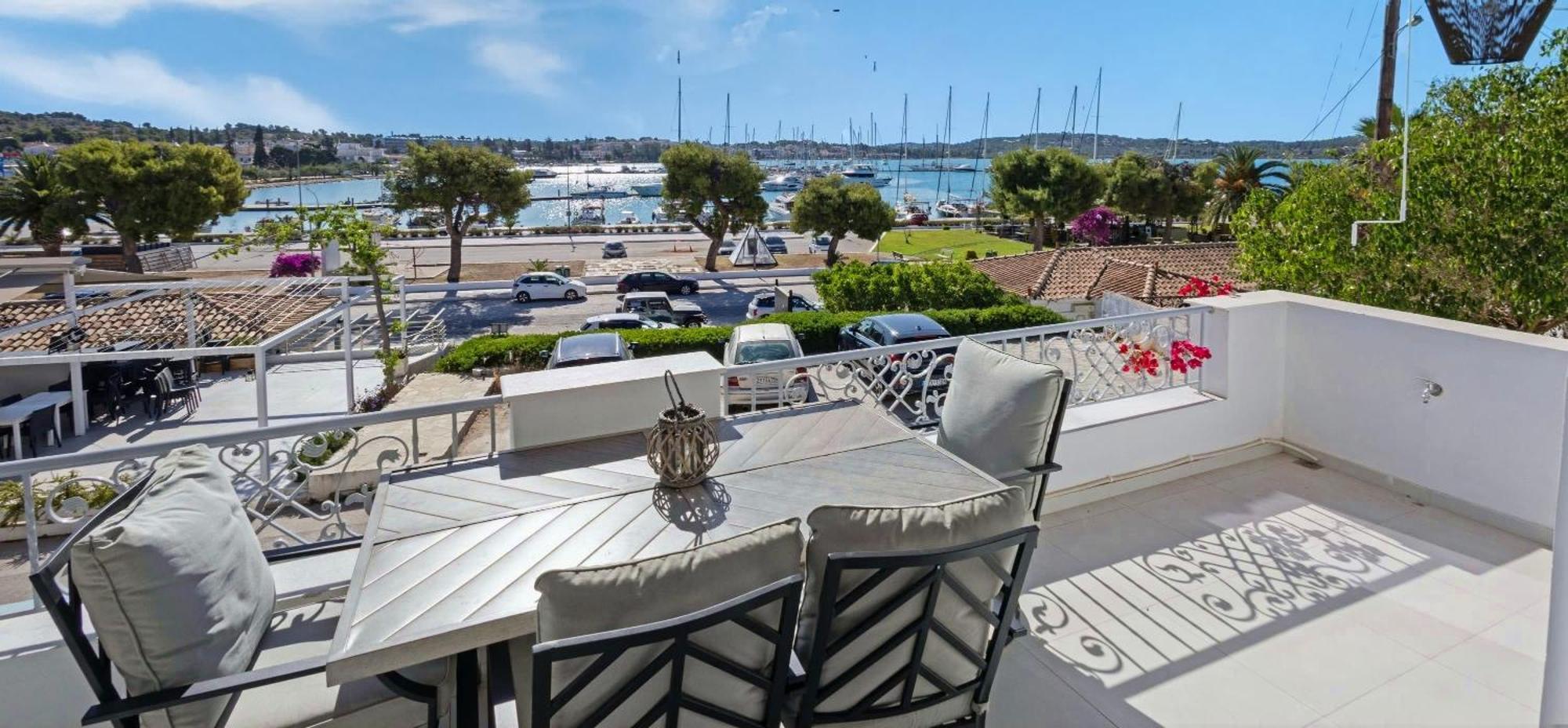 Porto Heli Seafront - Port House Gアパートメント エクステリア 写真